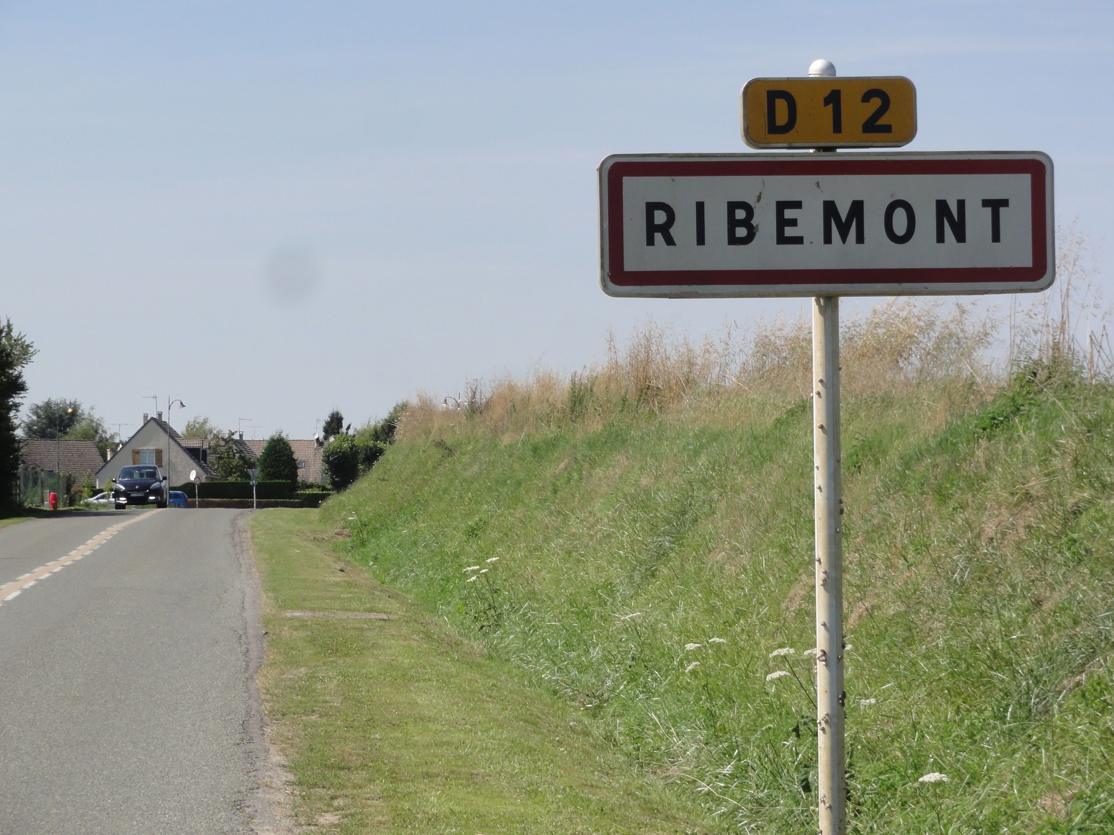 Bourse toutes collections — Ribemont